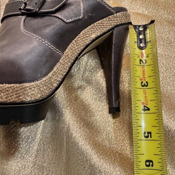 Charles David Vintage Leather Clog Heels Gray Size 8.5 - Picture 14 of 14